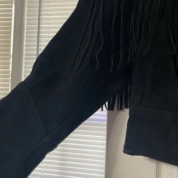 Black Suede Leather with fringe and conchos - Picture 5 of 11